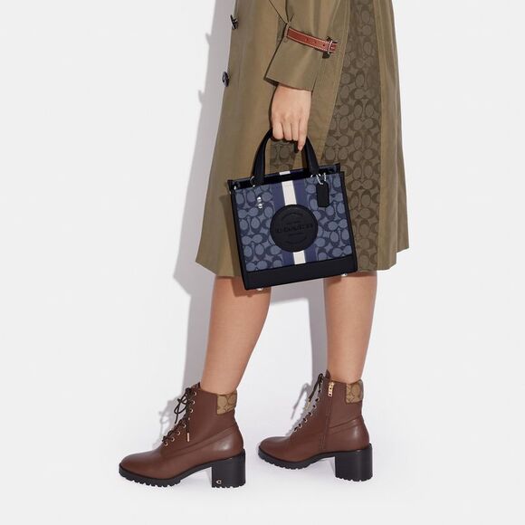 Dempsey Tote Bag In Signature Jacquard With Stripe And Coach Patch - Picture 5 of 6